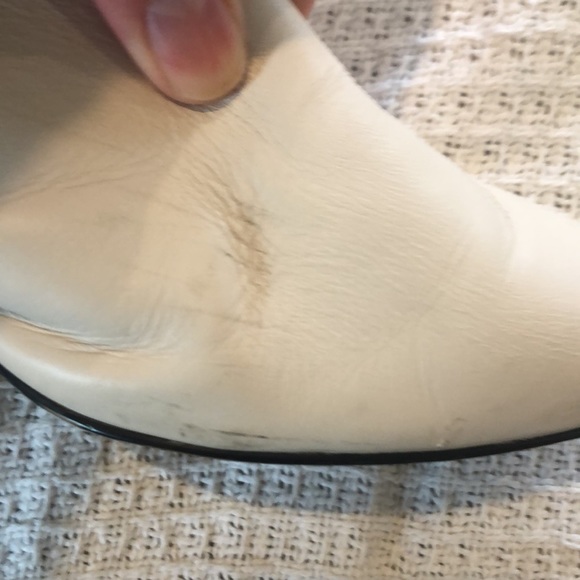 Calvin Klein 9.5 Nylee Leather Upper So Comfy, wore 1 evening and there are scuf - Picture 13 of 13